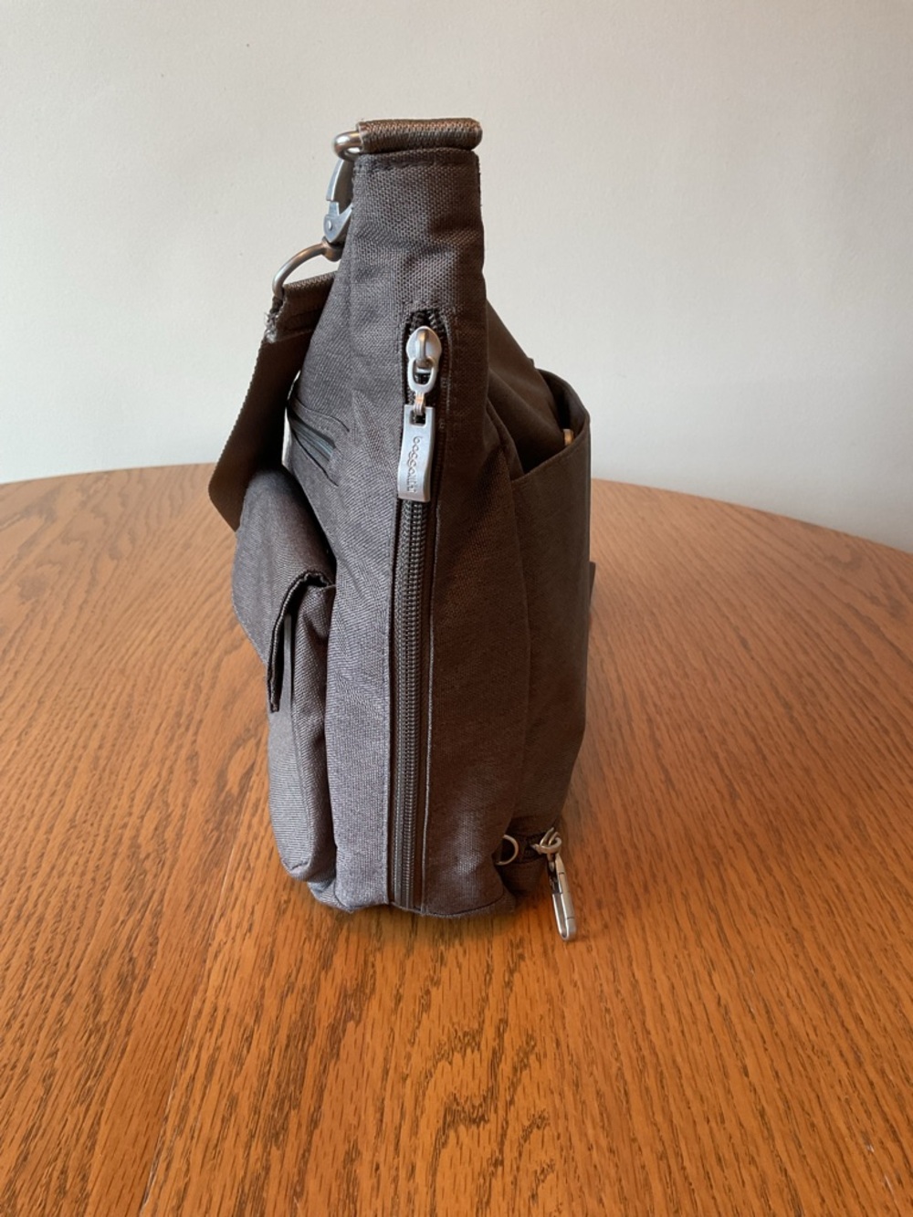 Baggallini Heathered Brown Everywhere Crossbody Bag with RFID wallet - Picture 6 of 7